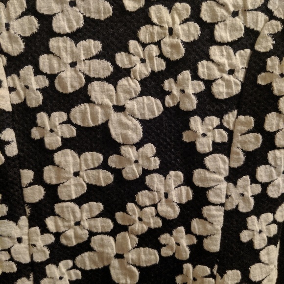 H&M Divided Floral Dress - Picture 3 of 3